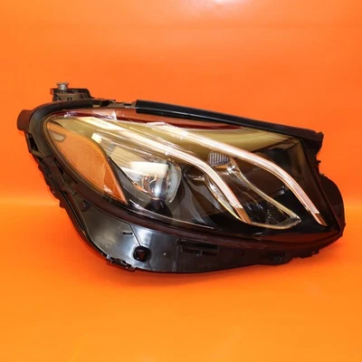 Faro derecho mercedes benz e400 e300 2017 2018 2019 a2139067001kz led oem Foto 1 de 4
