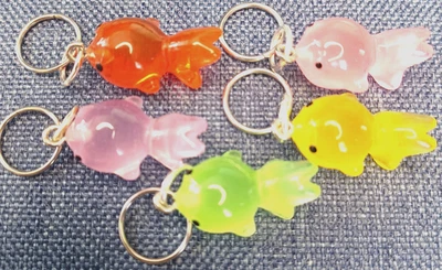 Marcadores de puntada MikieLou acrílico gordito pez dorado anillos coloridos tejer ganchillo Foto 1 de 4