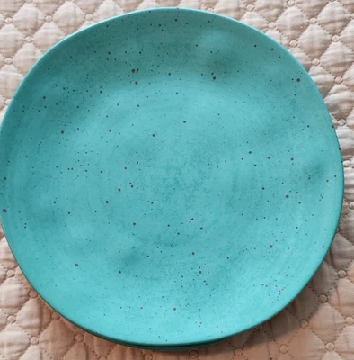 Nuevo sin etiquetas 4 platos de ensalada de melamina Anthropologie turquesa/marrón pequeños puntos 8 1/4" Foto 1 de 3