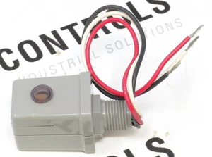 Intermatic K4135 480V Stem Mount Thermal Photocontrol - Picture 1 of 3
