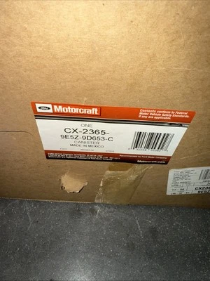 Bote de vapor de combustible OEM Motorcraft CX-2365 Ford 9E5Z-9D653-C Foto 1 de 4