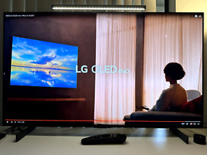 LG 42" Class C2 Series OLED evo 4K UHD HDR 120hz Smart webOS TV OLED42C2PUA