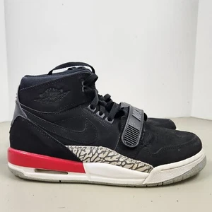 Nike Air Jordan Legacy Youth Size 7 High Tops Iconic Basketball Athletic - Picture 1 of 11