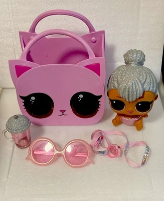 Excelente Estado: LOL Lindo Monedero Bebé Gatito (24cm x 13cm) - Imagen 1 de 2