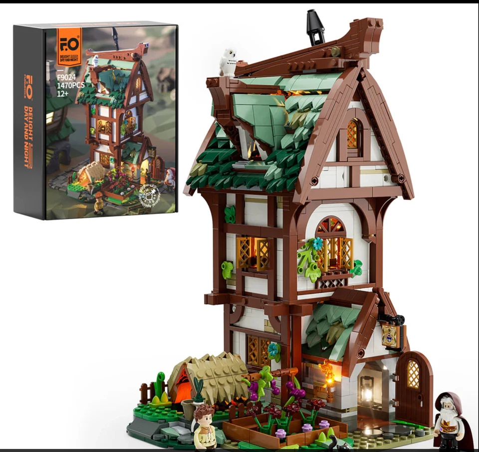 Lumibricks Medieval Apothecary Shop (Complete w/ Box and Instructions) - Image 1 of 1