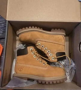Timberland Wheat 6 Inch Classic Wheat 12809 0927 Youth Boots Size 9M - Picture 1 of 24