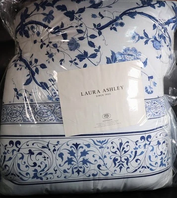 Laura Ashley Charlotte Reversible 3-Piece Comforter Set, TWIN SIZE, Blue/White - Image 1 of 4