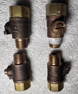 Backflow Test Cock - 1/4" male x 1/4" female -New Old Stock (#21) - Picture 1 of 1