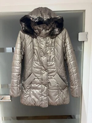 Outdoor Winter Jacke, abnehmbarer Kapuze,  Betty Barclay, dick gefüttert, Gr. 40 - Bild 1 von 4