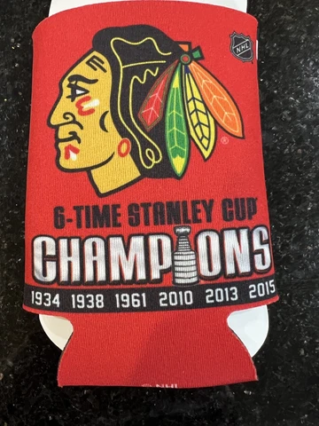 Chicago Blackhawks NHL 6X Stanley Cup Champion can cooler koozie Cover