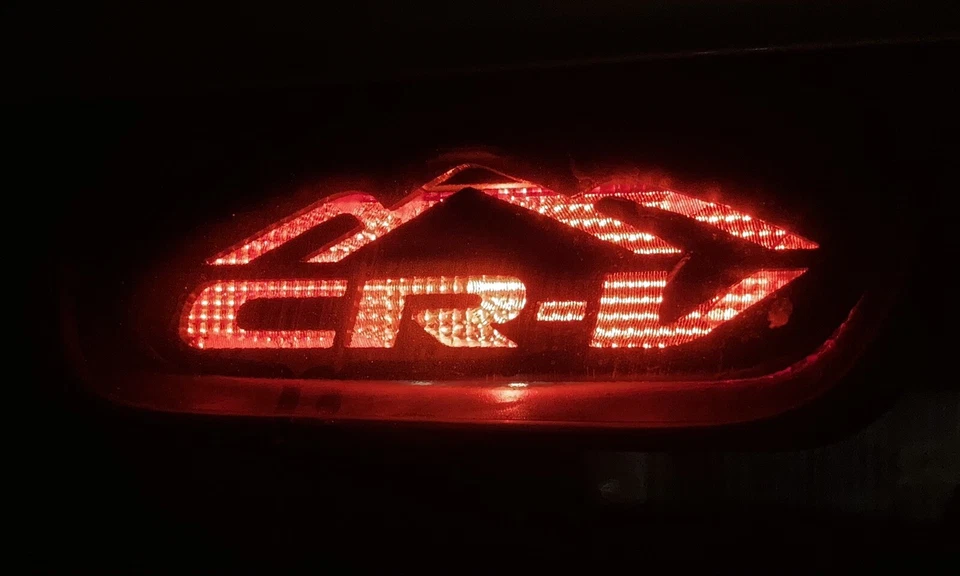 Cubierta de luz de freno Honda CR-V Rd1 JDM Crv 3RD 1997-2001 “LETRAS DE MONTAÑA” Foto 1 de 3