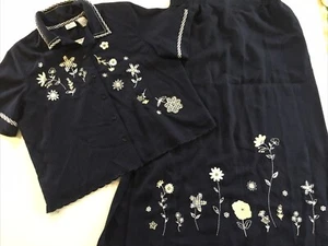 VTG Koret Navy Blue-White Skirt Suit Set Embroidered Flowers Gingham Sz L Y2K - Picture 1 of 13