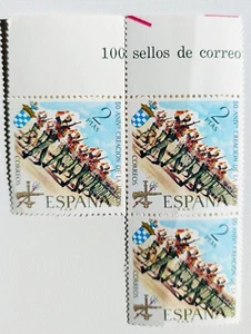 España Bloque de 3 Sellos Edifil 2044, L Aniversario de la Legion. Tercio Gran - Imagen 1 de 2