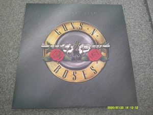 GUNS 'N' ROSES Greatest Hits 2020 LTD EDN 2 x 180 g GOLD SPLATTER Geffen MINT - Picture 1 of 13