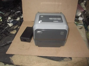 Impresora de etiquetas de transferencia térmica Zebra ZD620 ZD62043-T01F00EZ 300 DPI RED USB - Imagen 1 de 3