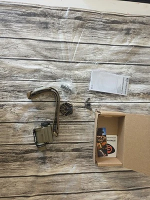 Streamlight Sidewinder Compact II Multi-Source Flashlight Coyote w/Helmet Mount - Image 1 of 3