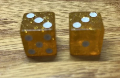 1997 Deluxe Yahtzee Edition Game  2 Replacement Gold Glitter Flecked Die Dice - Image 1 of 2