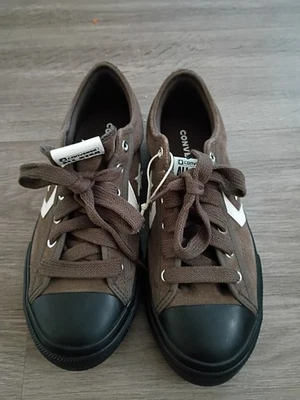 Zapatos Converse talla 4,5 Foto 1 de 4
