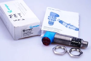 WENGLOR Spiegelreflexschranke  LW86PCV3  10...30V DC PNP 6.000mm - Picture 1 of 4