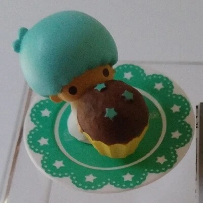 Мини-фигурка Sanrio Character Love Mint Chocolate KIKI 🌱🍫 Gacha НОВАЯ - Изображение 1 из 4