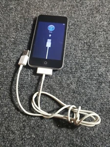 Apple iPod Touch (2nd Generation) Player A1288 8GB MC086LL - Used - Tested - Picture 1 of 1