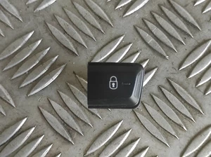 Bouton verrouillage fermeture centralisée - PEUGEOT 208 Phase 2 - 96750883ZD - Picture 1 of 3