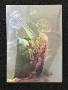 1993 Topps Jurassic Park #2 Velociraptor Amberchrome ologrammi d'azione - Foto 1 di 2