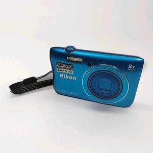[Top MINT]Nikon COOLPIX S3700 Blue 20.1 MP 8x Wi-Fi Digital Camera English JAPAN - Picture 1 of 6
