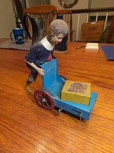 Antique FERNAND MARTIN Delivery Boy TYPE 1 LE PETIT LIVREUR 1880-1910s - Picture 1 of 22