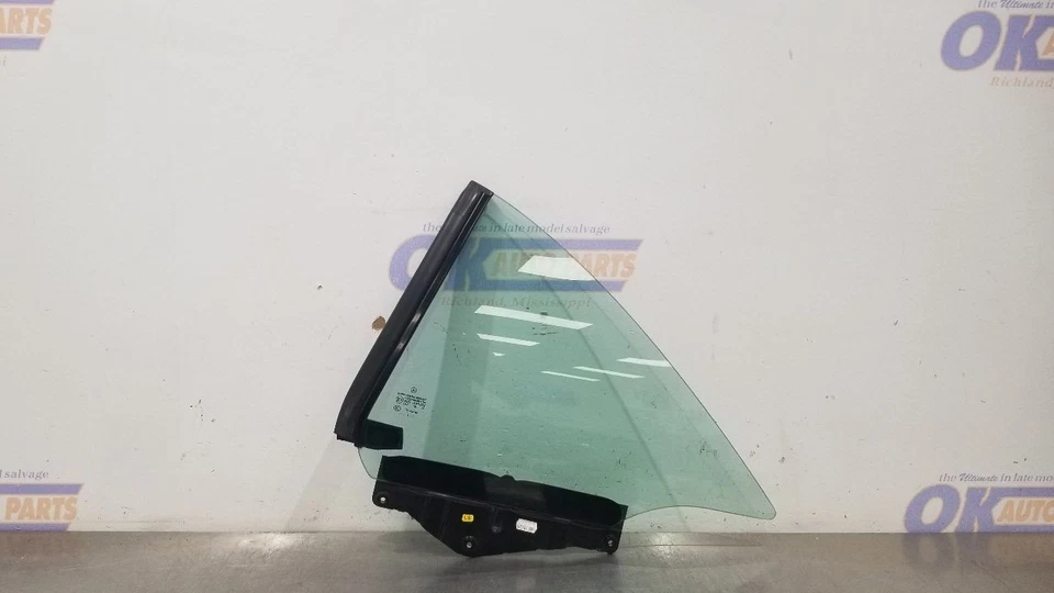 09 MERCEDES BENZ AMG SL63 R230 CUARTO CRISTAL VENTANA CONDUCTOR TRASERO IZQUIERDO Foto 1 de 4