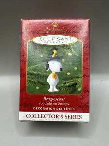 Hallmark Keepsake Ornament Peanuts Beaglescout Snoopy Christmas Tree 2001 NIB - Picture 1 of 3