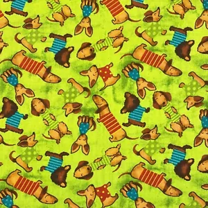 Dachshund Dog Lime Nursery Sewing Quilting Cotton Fabric 1/2 Yard - Bild 1 von 3