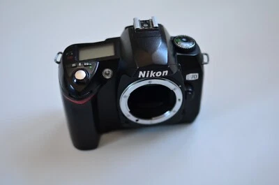 Nikon D70 DSLR Spiegelreflex Kamera Camera Fotoapparat - Bild 1 von 4