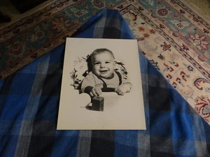 1950's CUTE CHILD B&W PHOTOGRAPH W/ TOY 8" X 10" VG - Picture 1 of 3