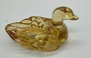 Statuina vintage in vetro ambrato anatra anatroccolo porta caramelle MCM  - Foto 1 di 10