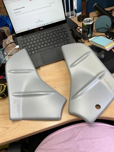 Eckschweller vorne 2010-2014 KE610-1KA10 original passend für Nissan Juke F15E Q2-13 - Bild 1 von 6