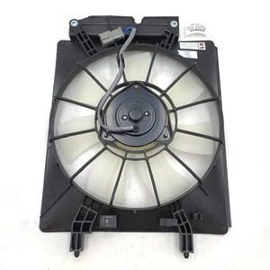 Dorman 620-233 Radiator Cooling Fan For 2002-2006 Honda CR-V \ 03-06 Element - Picture 1 of 10