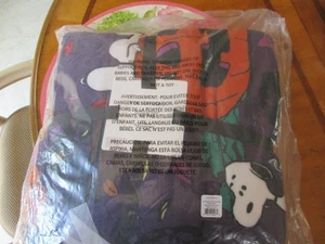Vera Bradley Halloween Peanuts Indigo Snoopy Essential Fleece Throw Blanket NWT - Picture 1 of 2