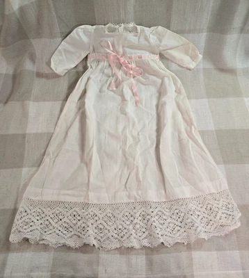 Vestido de bautizo vintage para bebé recién nacida ~ cinta rosa ~ encaje Foto 1 de 4