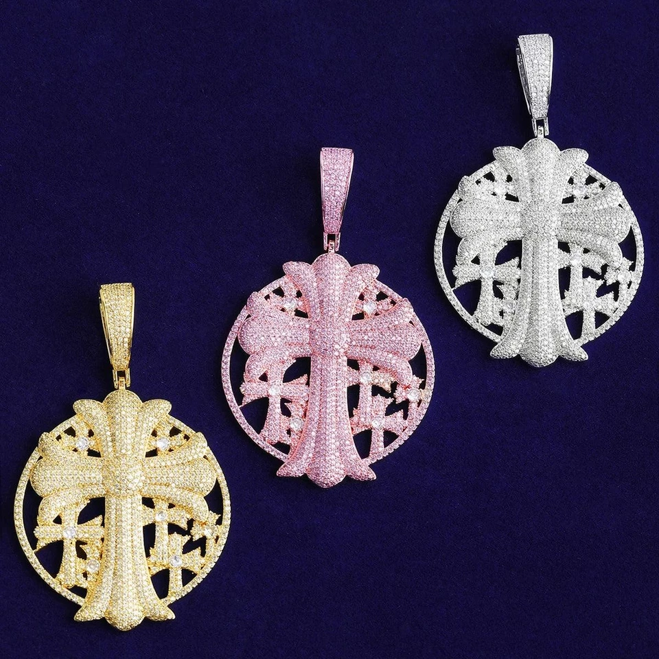 Take Up Your Cross | Colgantes de cruz de circonita cúbica con diamantes enchapados en plata 925 de 24 k VVS Foto 1 de 4