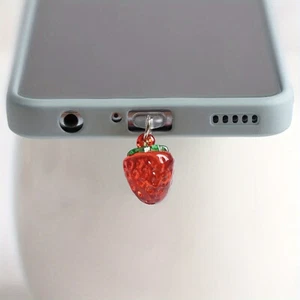 Cartoon Strawberry Phone Dust Plug Type- Charging Port Protector Phone Dust _SE - Zdjęcie 1 z 5