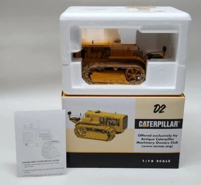 Caterpillar D2 Track-Type Tractor 5U Series Orchard Model By SpecCast 1/16 Scale - Image 1 of 4