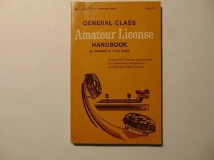 MANUALE LICENZA AMATORIALE CLASSE GENERALE copertina morbida 1973 - Foto 1 di 2
