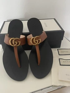 Gucci Sandalen Double G Gr. 42 aus Leder Zehentrenner neuwertig - Bild 1 von 16