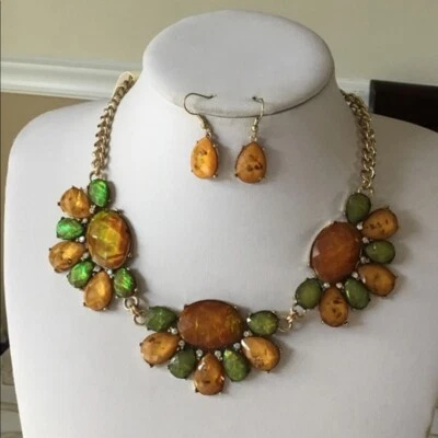 Green and brown lucite stud necklace earring  - Image 1 of 3