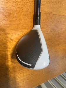 Taylor Made Sim Max Hybrids. 19, 22, 25 degree. Good Condition. - Picture 1 of 23