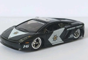 Burago 1/64 Premium. Lamborghini Gallardo Highway Patrol Modifié . Avec Boite - Picture 1 of 8