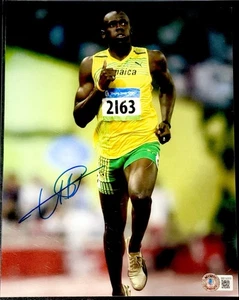 Usain Bolt Signed 8x10 Photo Olympic Track Star Beckett Certified  - Picture 1 of 1