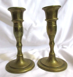 Vintage Pair of Small Brass Candlesticks Unmarked 4.75" x 2.5" VGUC - Picture 1 of 5