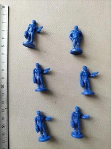 6 x BOSS & FAMILY MEMBERS MINIATURES/BLUTFEHDE IN NEW YORK/M376 - Bild 1 von 1